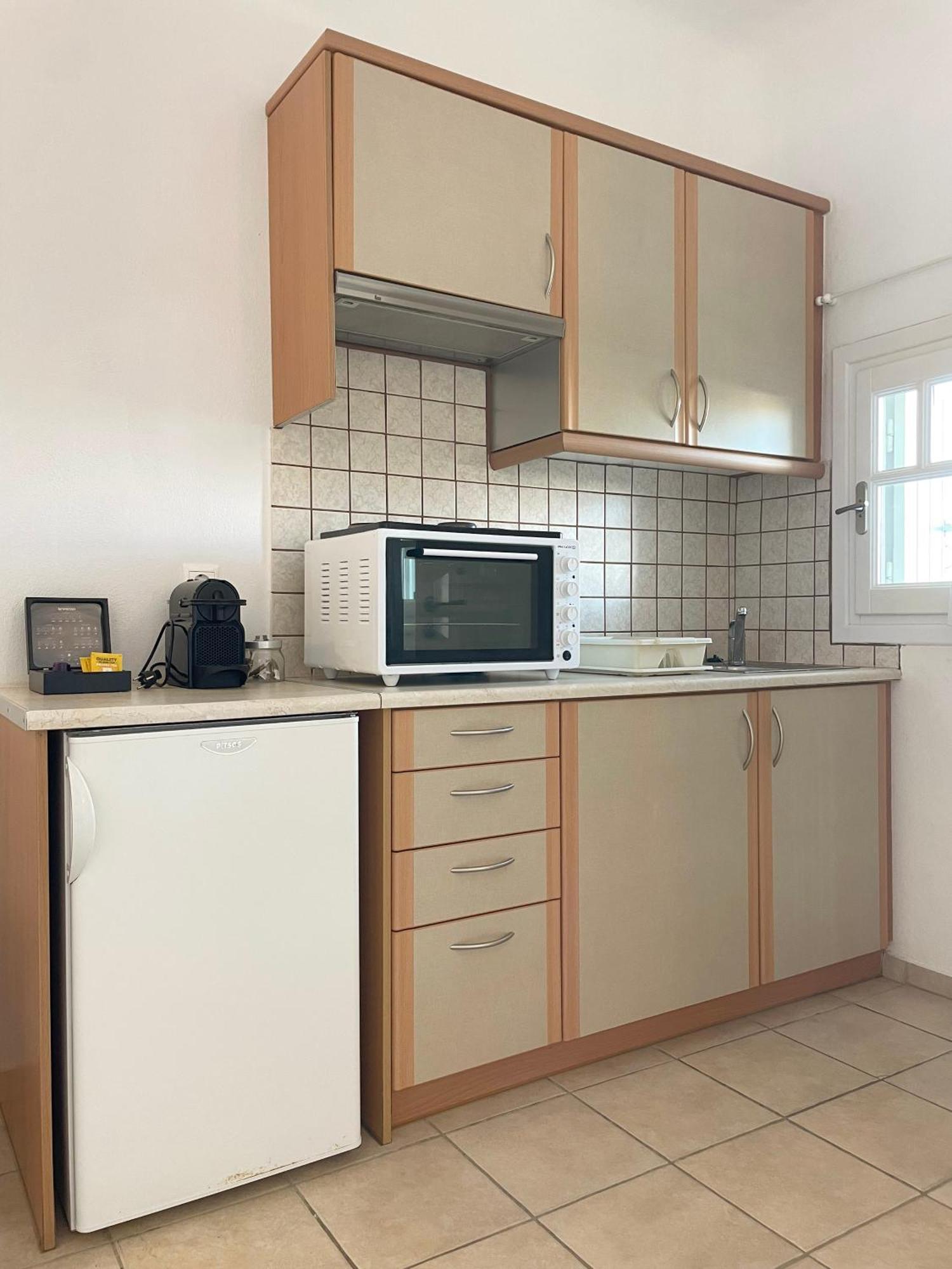Yakinthos Residence Mykonos Town Екстериор снимка